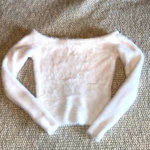 Off-the-shoulder fluffy sweater (Worn once)